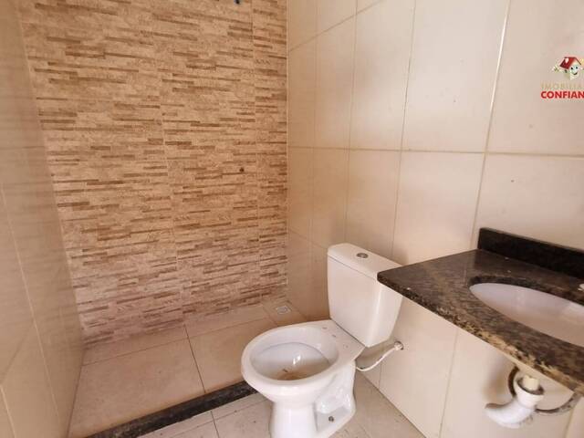#741 - Casa para Venda em Cabo Frio - RJ