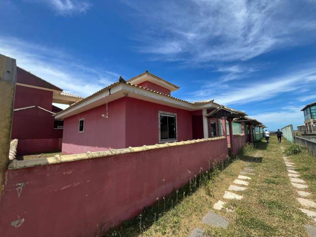 #732 - Casa para Venda em Cabo Frio - RJ