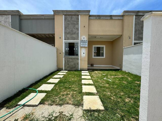 #793 - Casa para Venda em Cabo Frio - RJ - 2
