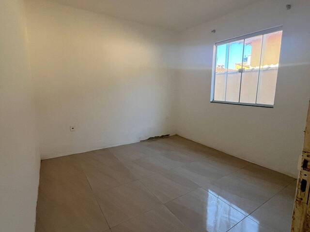 #812 - Casa para Venda em Cabo Frio - RJ - 2
