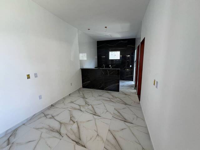 #832 - Casa para Venda em Cabo Frio - RJ - 2
