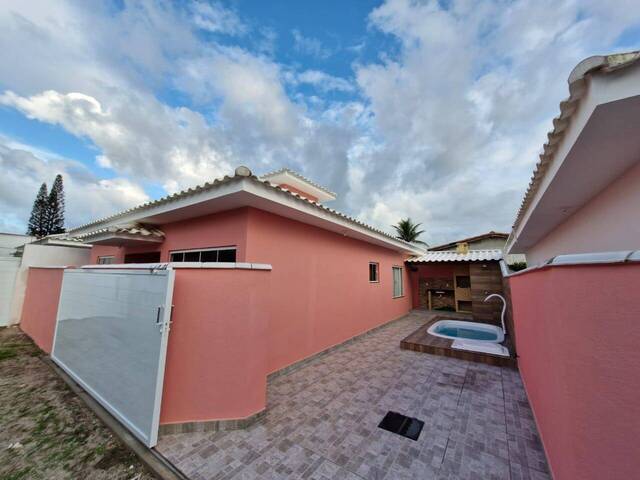 #834 - Casa para Venda em Cabo Frio - RJ