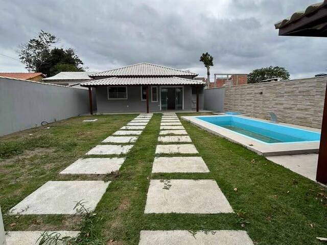 Venda em Nova Califórnia (Tamoios) - Cabo Frio